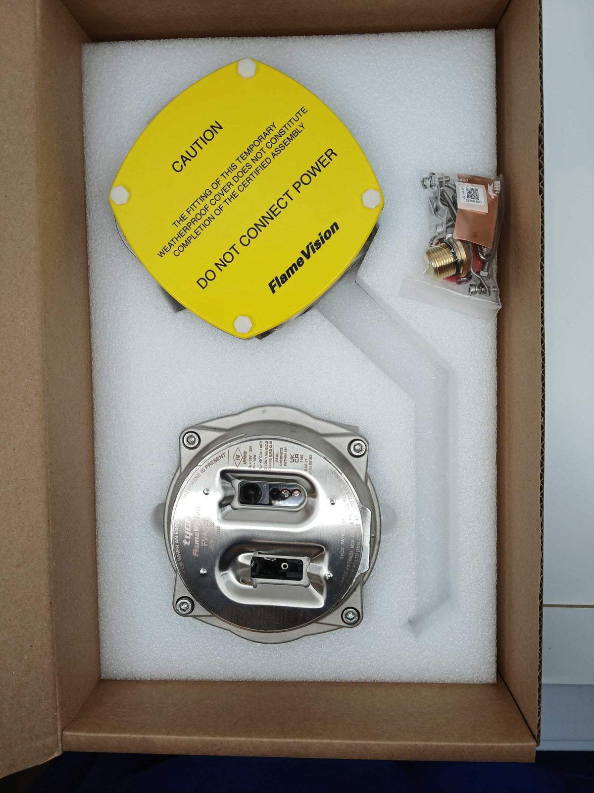 FireClass 516.300.412 FV412F Triple IR Flame Detector with Pal Camera - JEM Systems UK