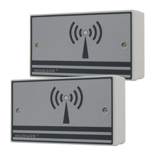 Hoyles WLR121KIT Secure-a-Link Wireless Relay Transmitter / Receiver System