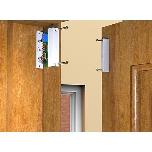 CQR SC517/BR/MULTI/G2/EN Magnetic Surface Door Contact with Microswitch Tamper, Screw Terminal Block, Operating Gap 15mm, Grade 2, Brown
