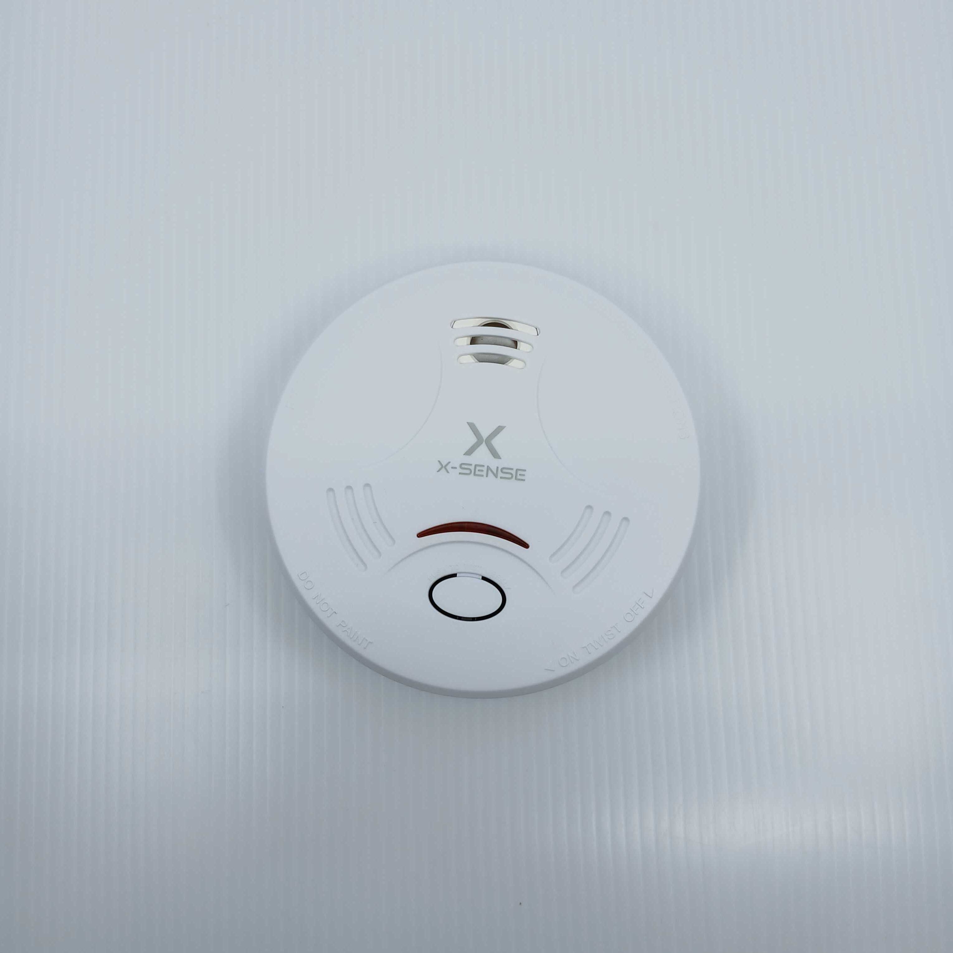 X-Sense SD11 Stand-Alone Audible and Visual Smoke Alarm - JEM Systems UK