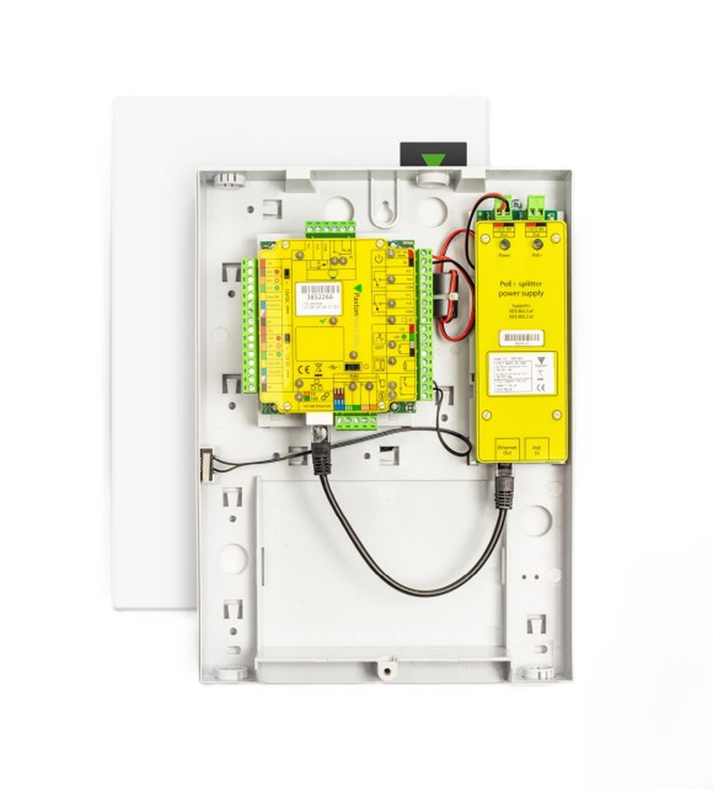 Paxton Net2 Plus 1 Door Controller PoE+ Plastic Cabinet
