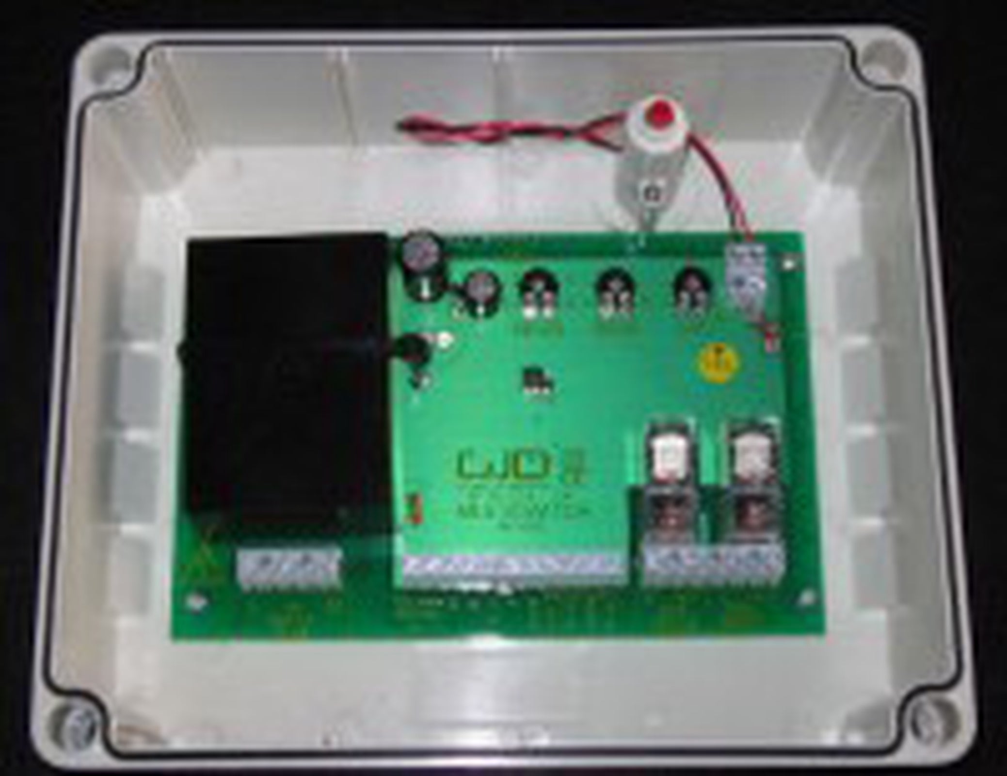 GJD Multiswitch 3000 Weatherproof Integrated Controller