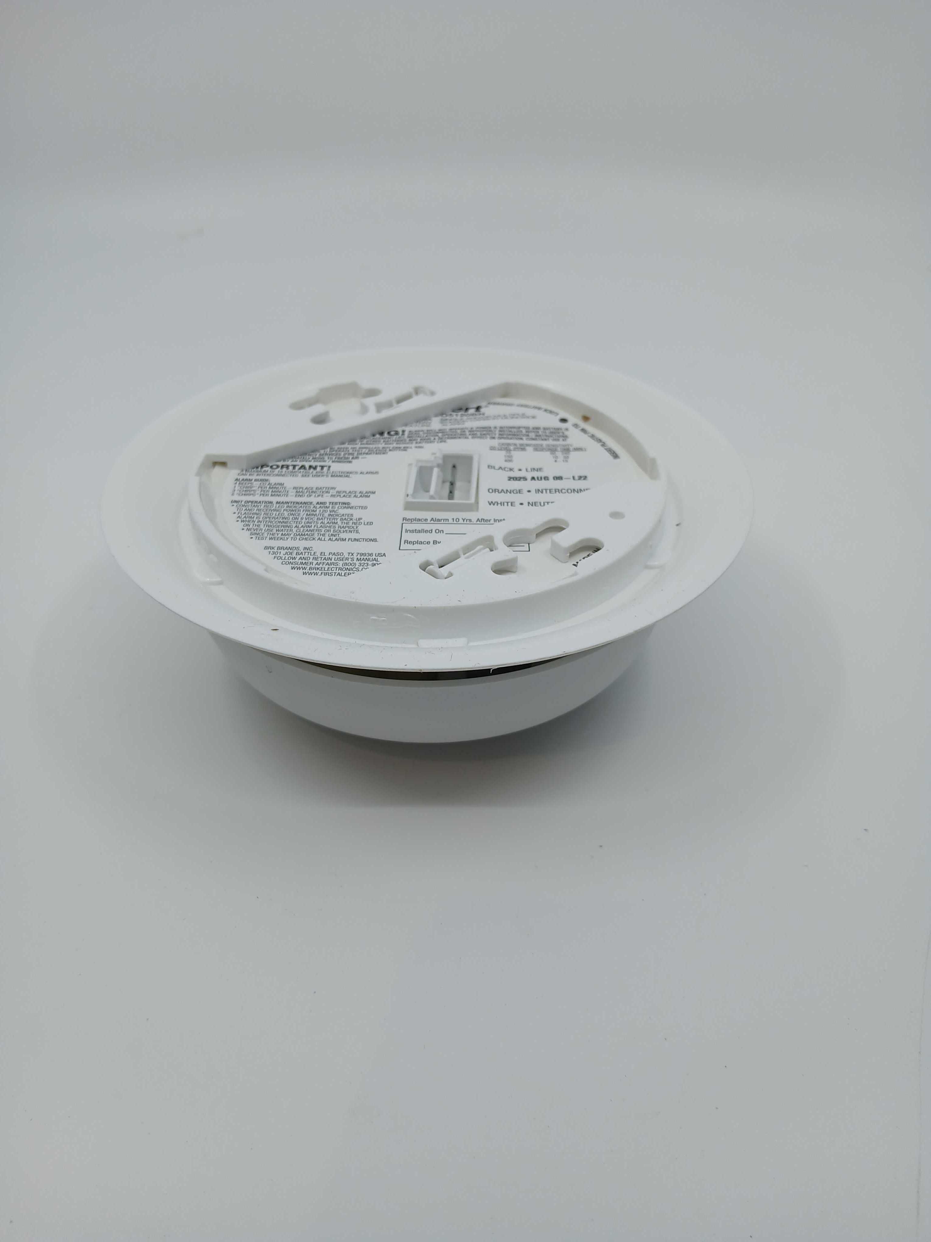 BRK CO5120BN Hardwired CO Alarm Replaceable Battery 9V Alkaline - JEM Systems UK