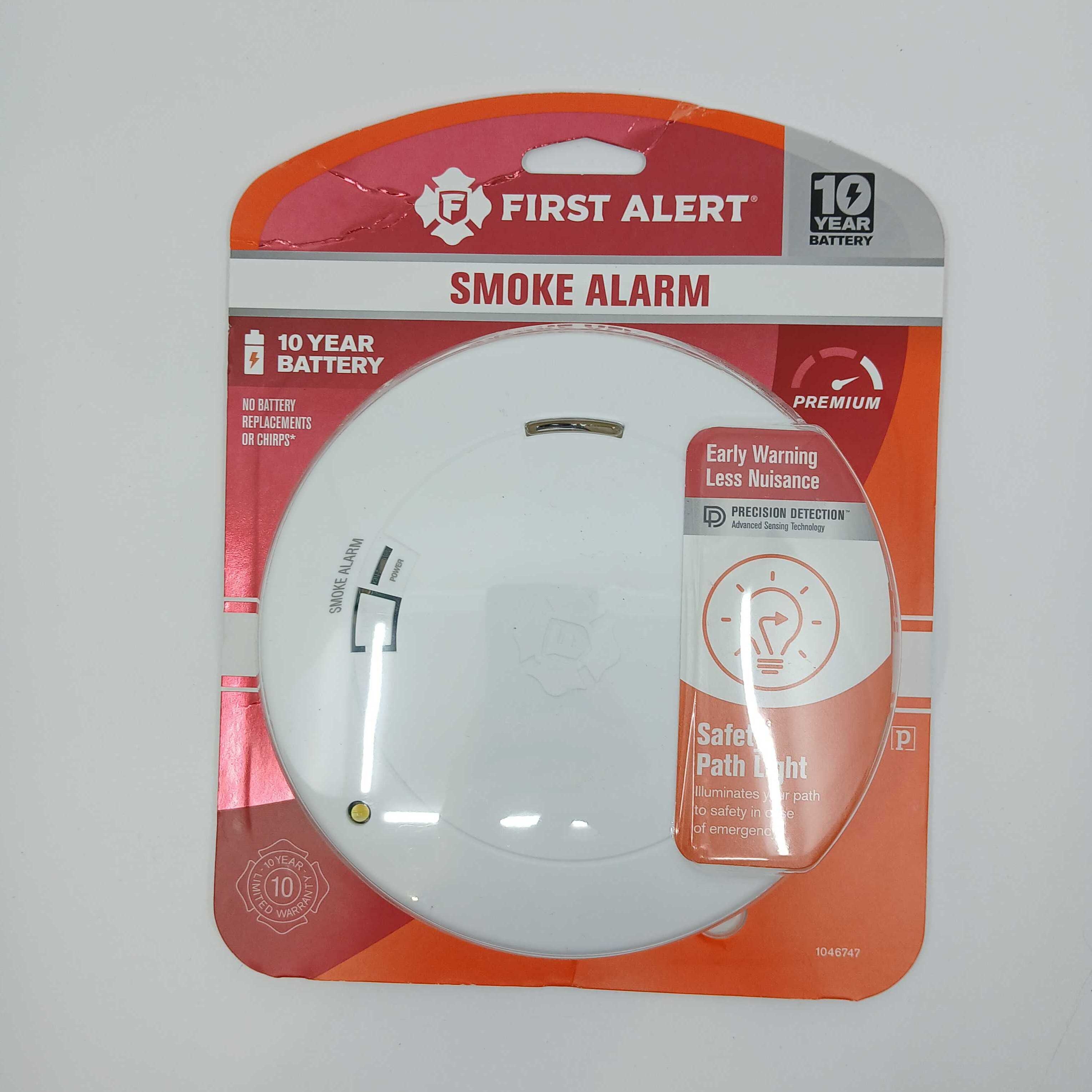BRK CO615 Plug-In CO Alarm Replaceable Battery Digital Display - JEM Systems UK