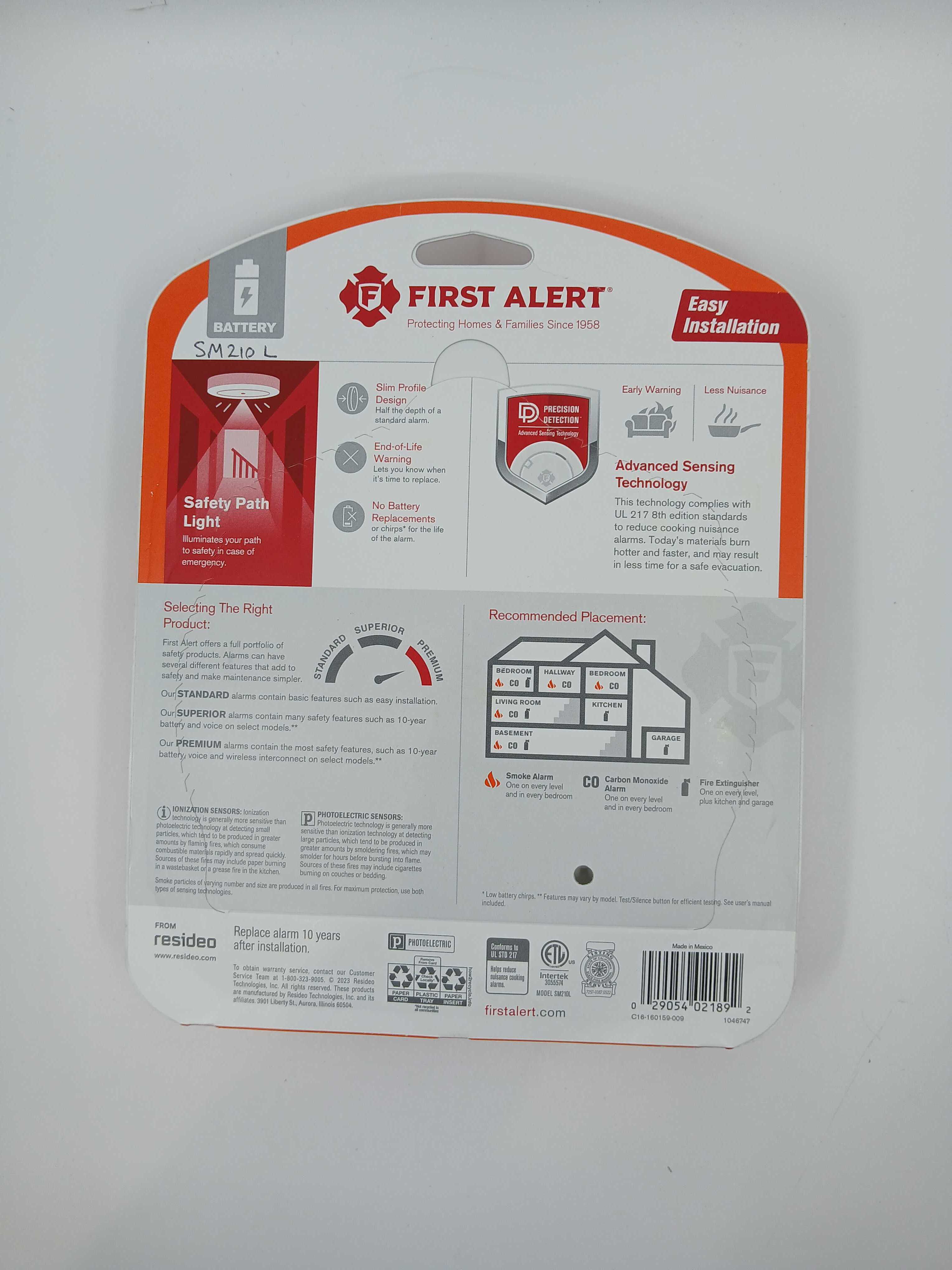BRK CO615 Plug-In CO Alarm Replaceable Battery Digital Display - JEM Systems UK