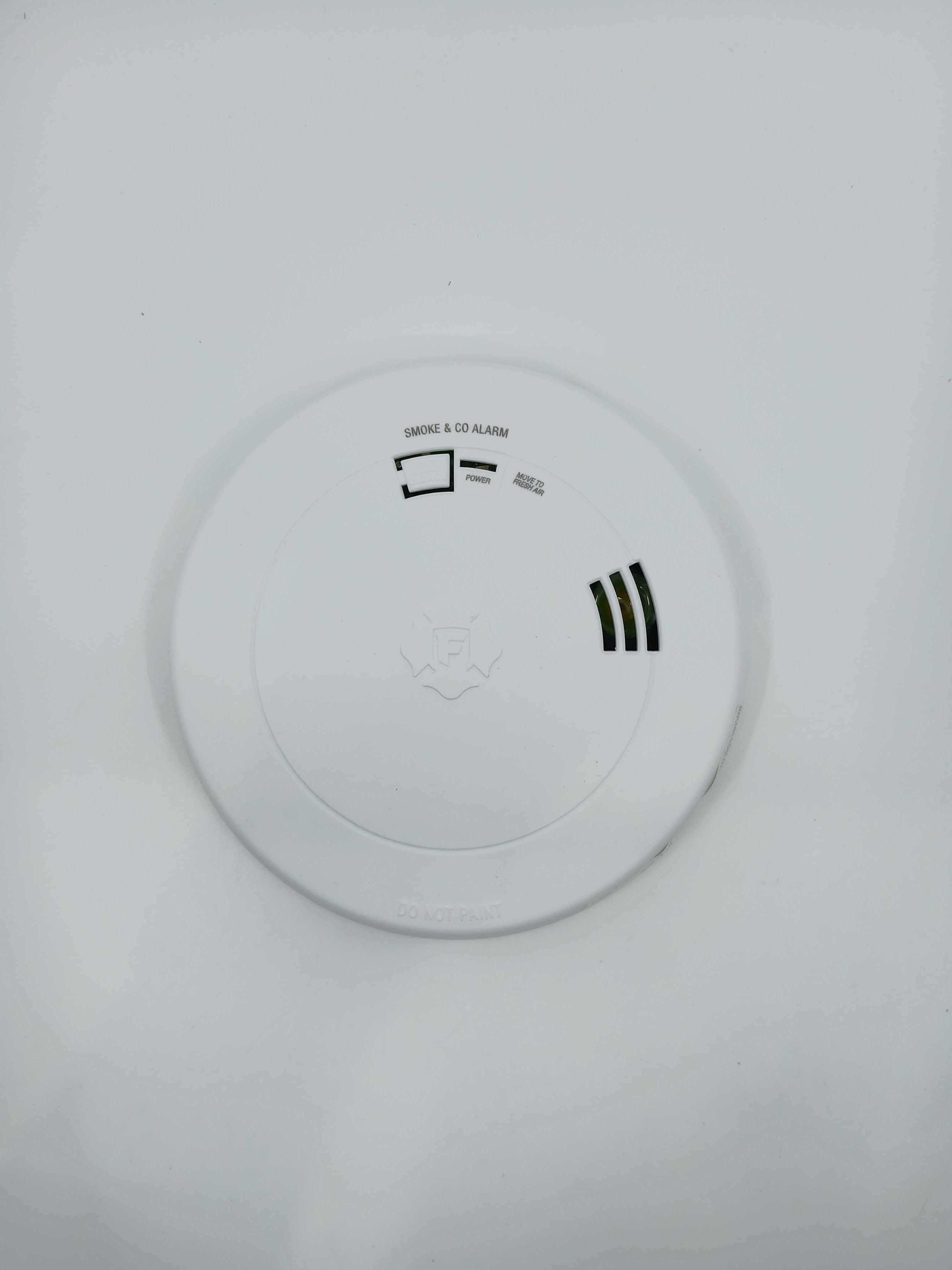 BRK SMCO210V Battery Powered Combo Smoke CO Alarm 10-Year Lithium - JEM Systems UK