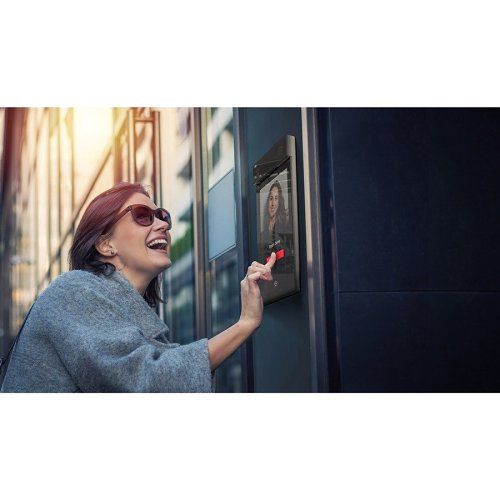 2N 9157101 IP Style panel with 10-inch touch display